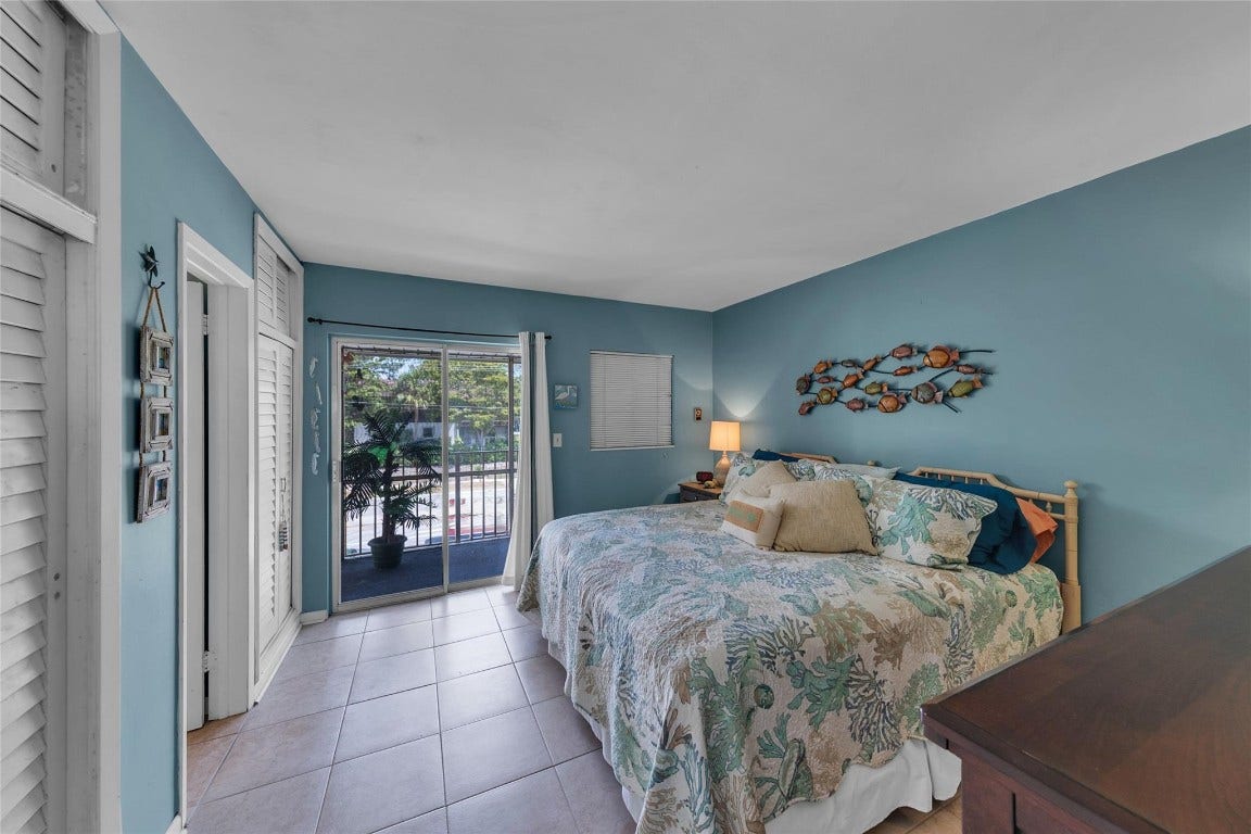 11 SW 4th Avenue, #11, Boca Raton, FL 33432 11 SW 4th Avenue, #11, Boca Raton, FL 33432