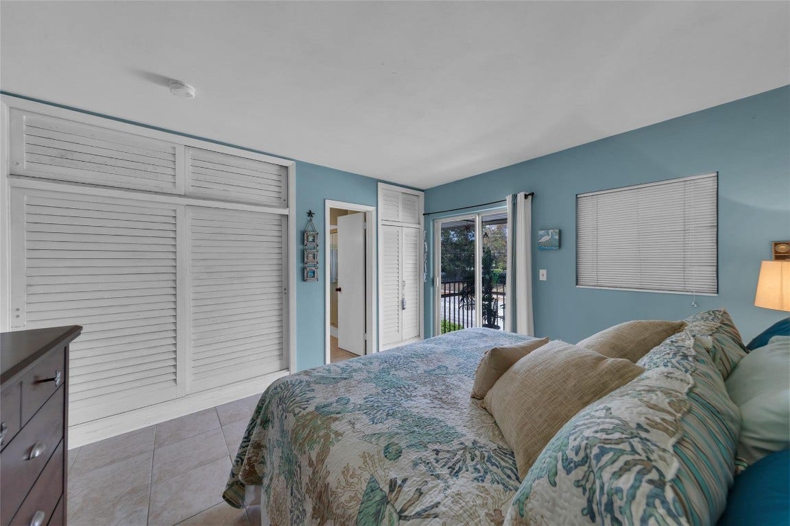 11 SW 4th Avenue, #11, Boca Raton, FL 33432 11 SW 4th Avenue, #11, Boca Raton, FL 33432