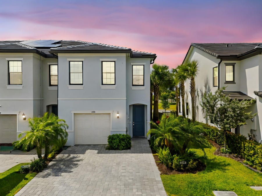 Property photo for 2178 Appleton Circle, Oakland Park, FL