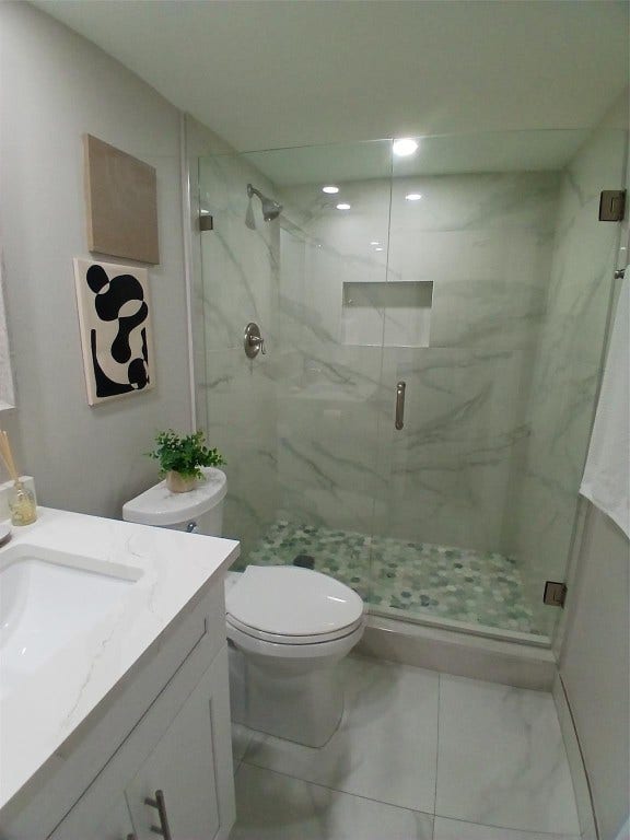 907 Cypress Terrace, #104, Pompano Beach, FL 33069