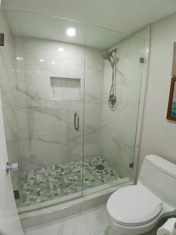 907 Cypress Terrace, #104, Pompano Beach, FL 33069
