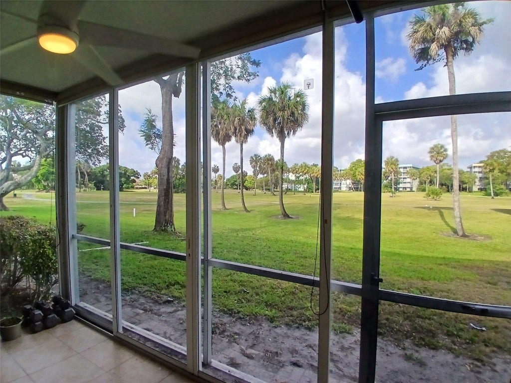 907 Cypress Terrace, #104, Pompano Beach, FL 33069
