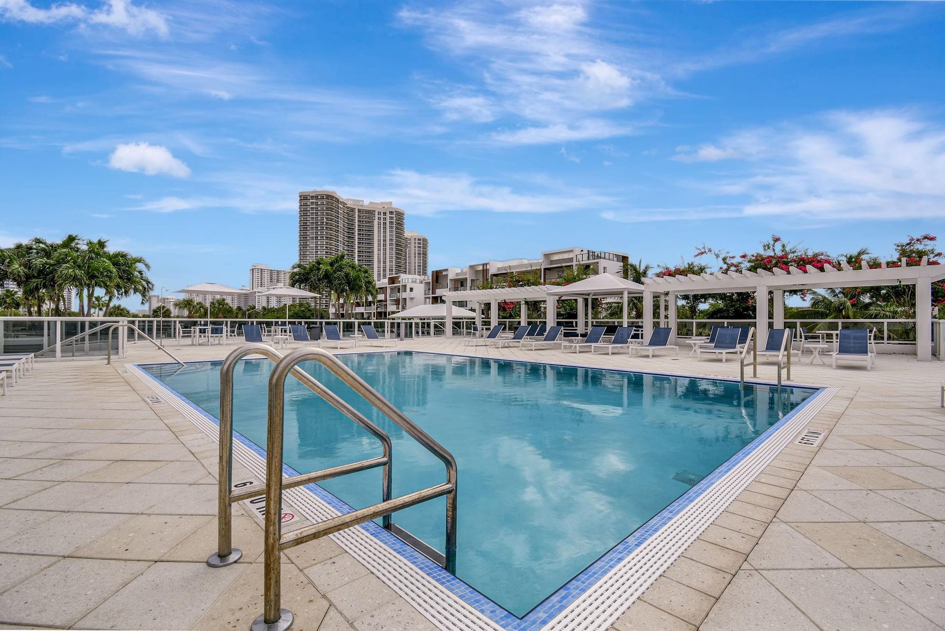 3015 N Ocean Boulevard, #12F, Fort Lauderdale, FL 33308 heated pool