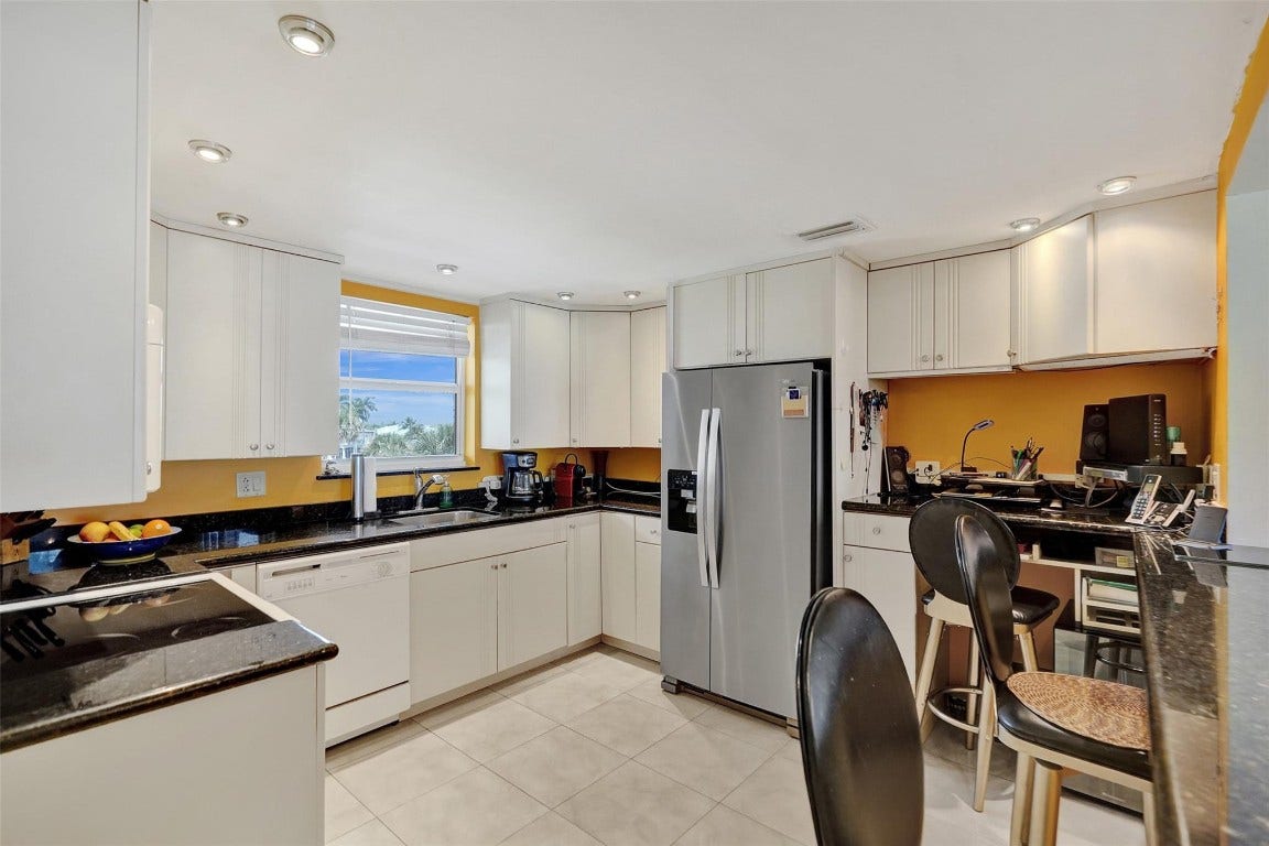 1051 Hillsboro Mile, #307e, Hillsboro Beach, FL 33062