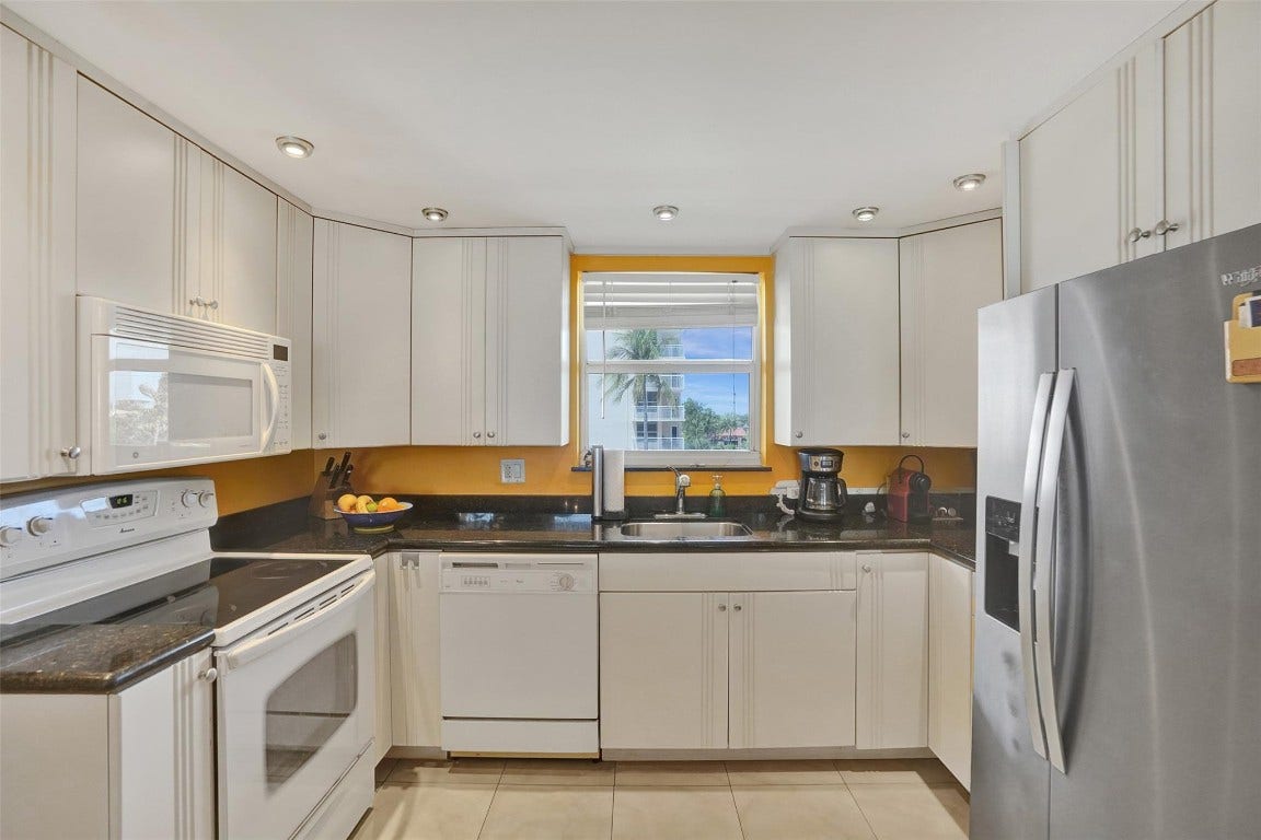 1051 Hillsboro Mile, #307e, Hillsboro Beach, FL 33062