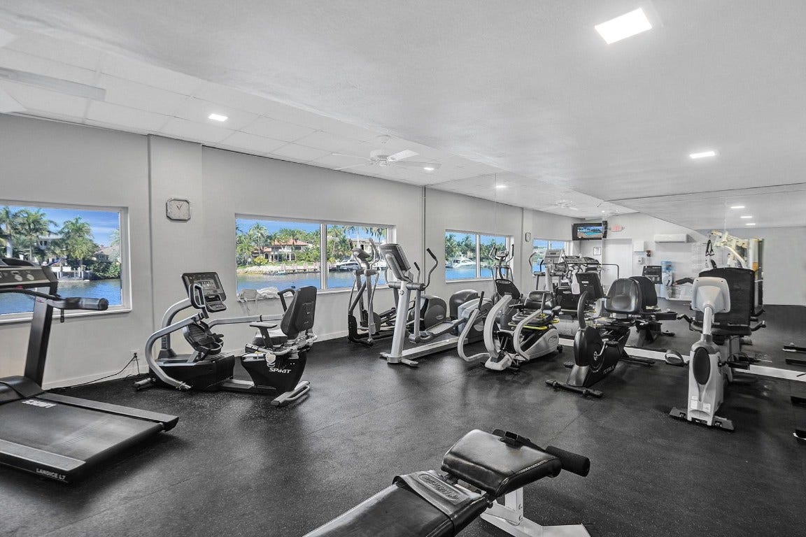 1051 Hillsboro Mile, #307e, Hillsboro Beach, FL 33062