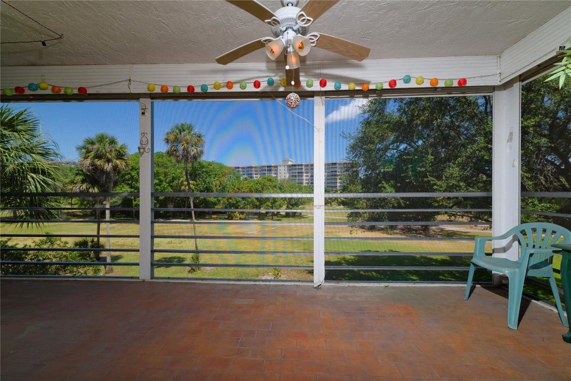 545 Oaks Lane, #310, Pompano Beach, FL 33069 545 Oaks Lane, #310, Pompano Beach, FL 33069