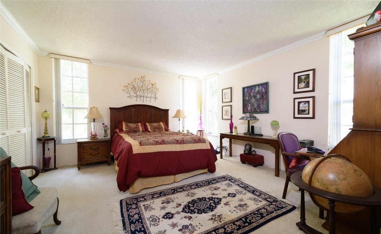 545 Oaks Lane, #310, Pompano Beach, FL 33069 545 Oaks Lane, #310, Pompano Beach, FL 33069