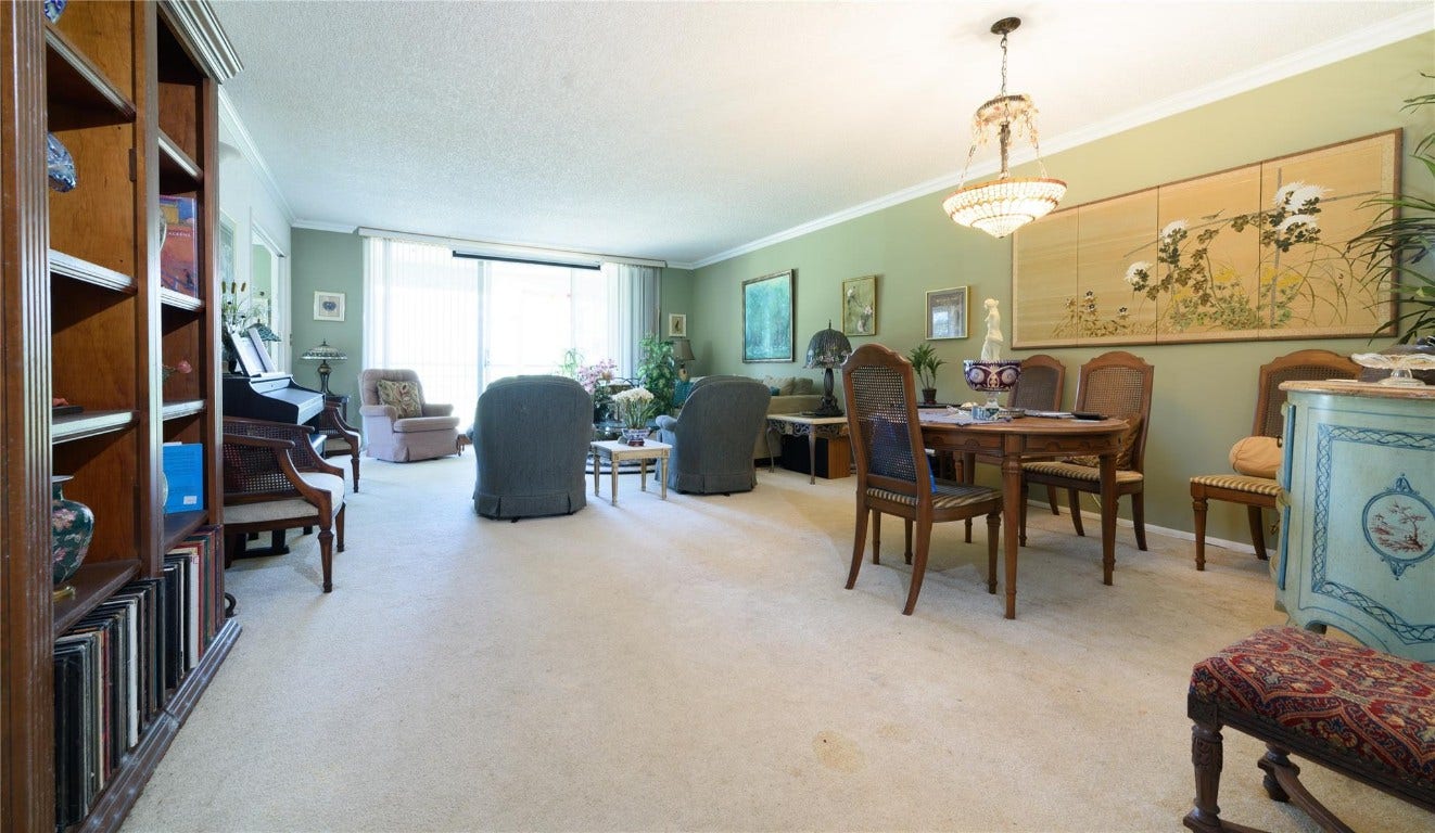 545 Oaks Lane, #310, Pompano Beach, FL 33069 545 Oaks Lane, #310, Pompano Beach, FL 33069