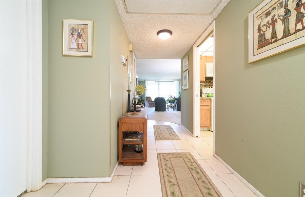 545 Oaks Lane, #310, Pompano Beach, FL 33069 545 Oaks Lane, #310, Pompano Beach, FL 33069
