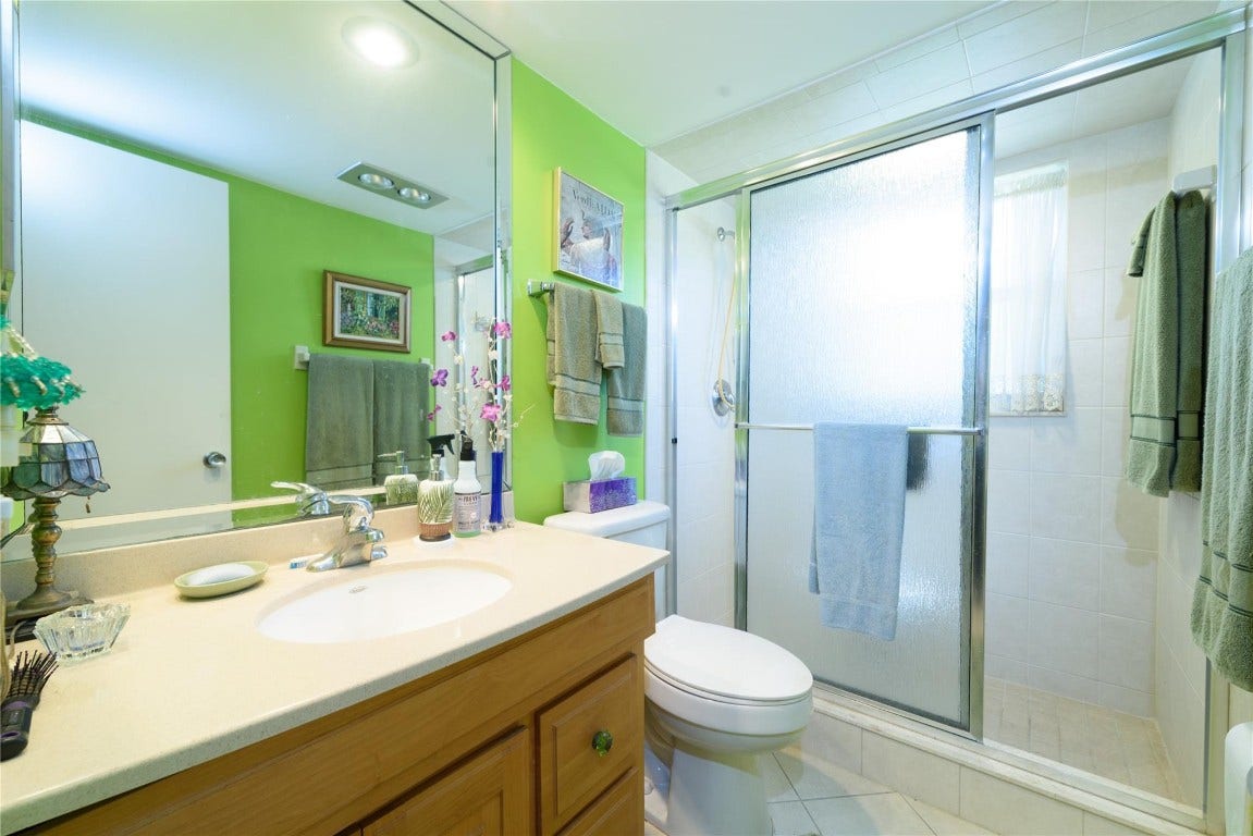 545 Oaks Lane, #310, Pompano Beach, FL 33069 545 Oaks Lane, #310, Pompano Beach, FL 33069