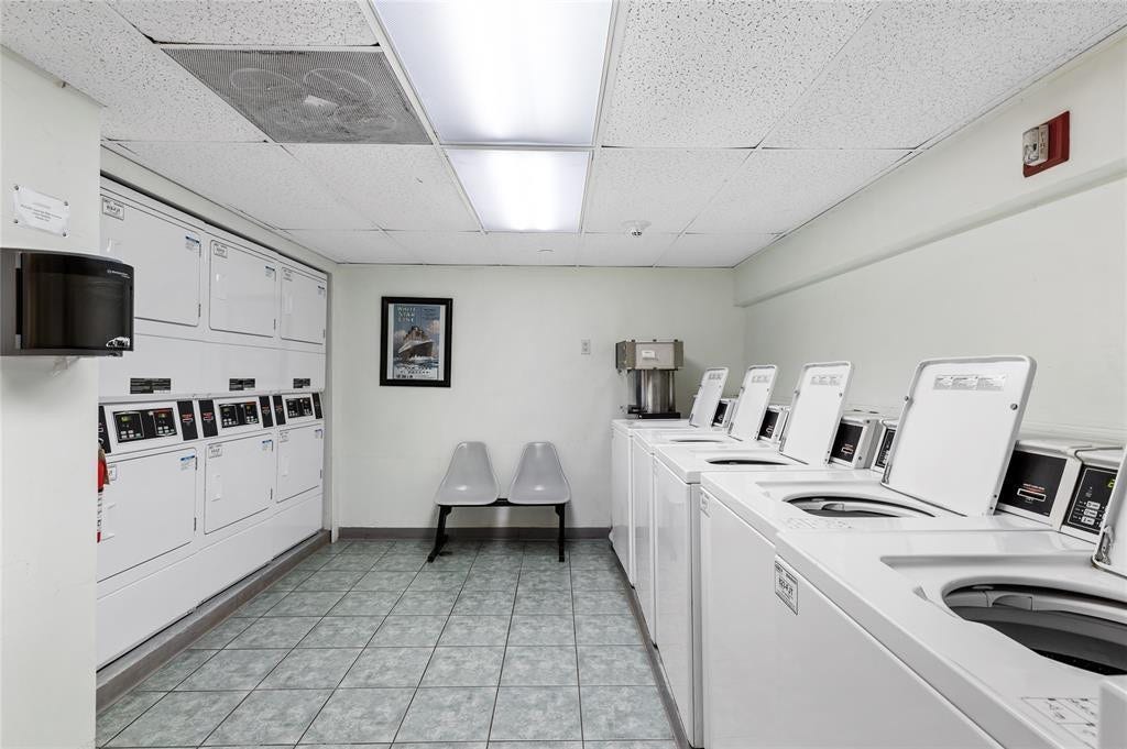 4010 Galt Ocean Drive, #702, Fort Lauderdale, FL 33308 Building laundry room