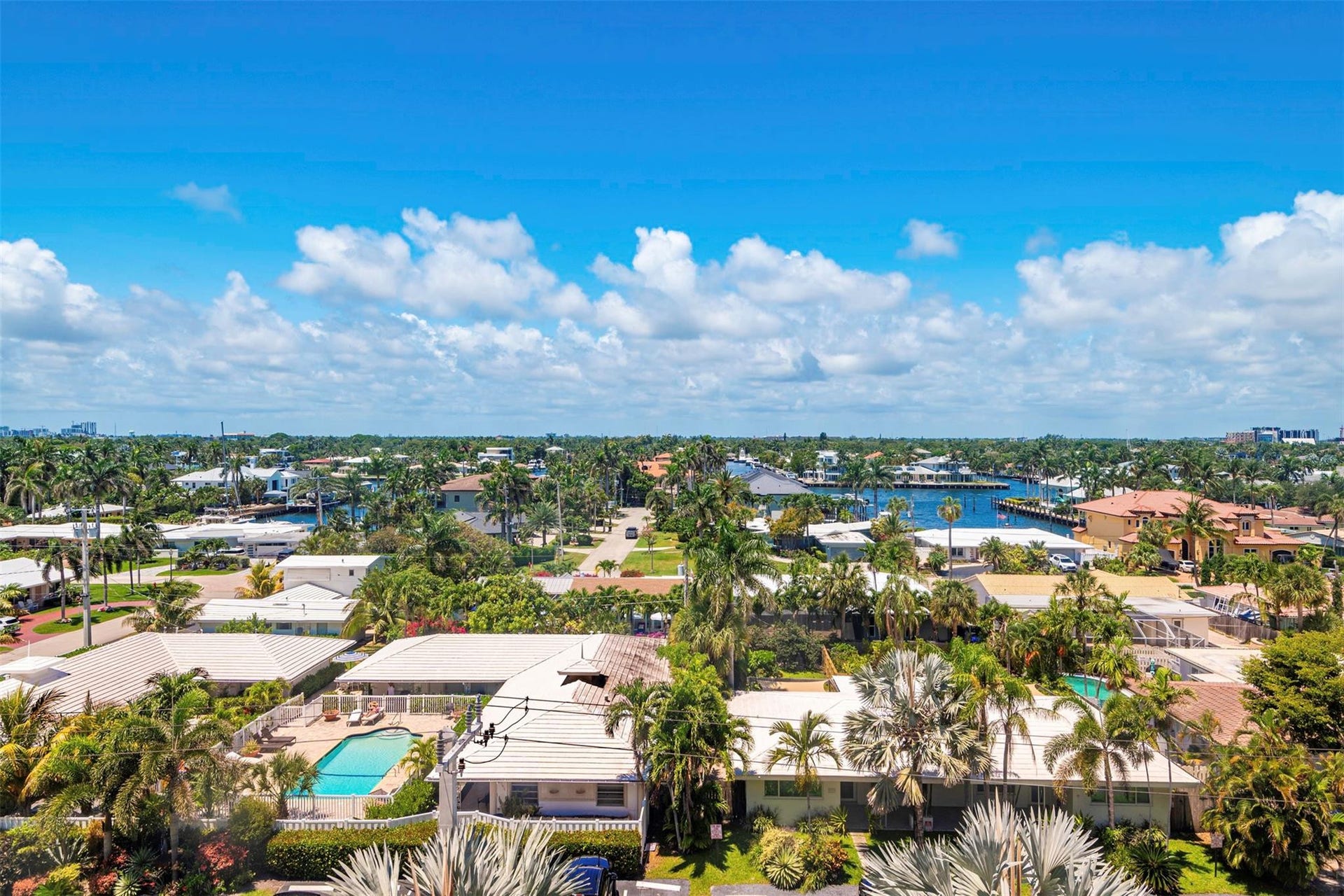 2300 NE 33rd Avenue, #703, Fort Lauderdale, FL 33305 Direct Intrascoastal View