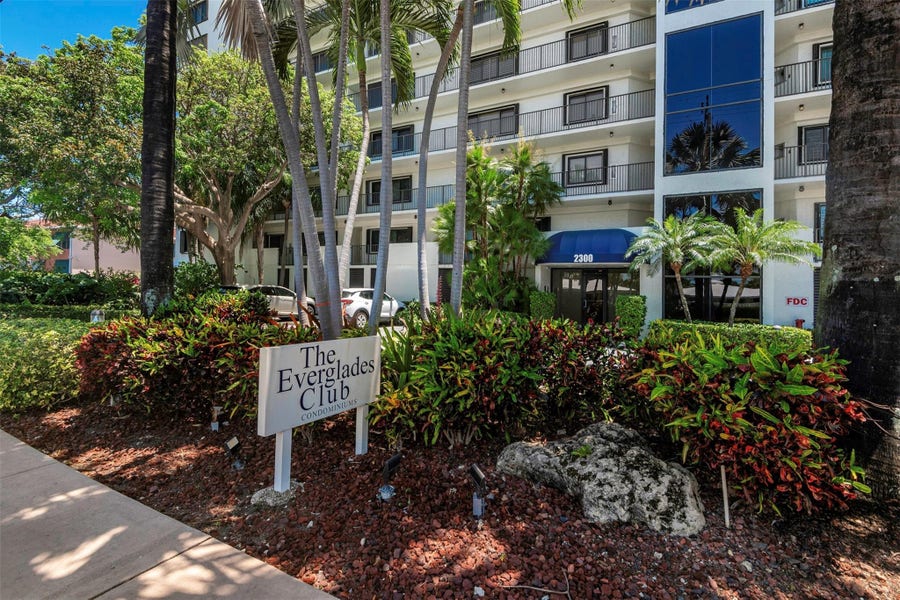 Property photo for 2300 NE 33rd Avenue, #703, Fort Lauderdale, FL