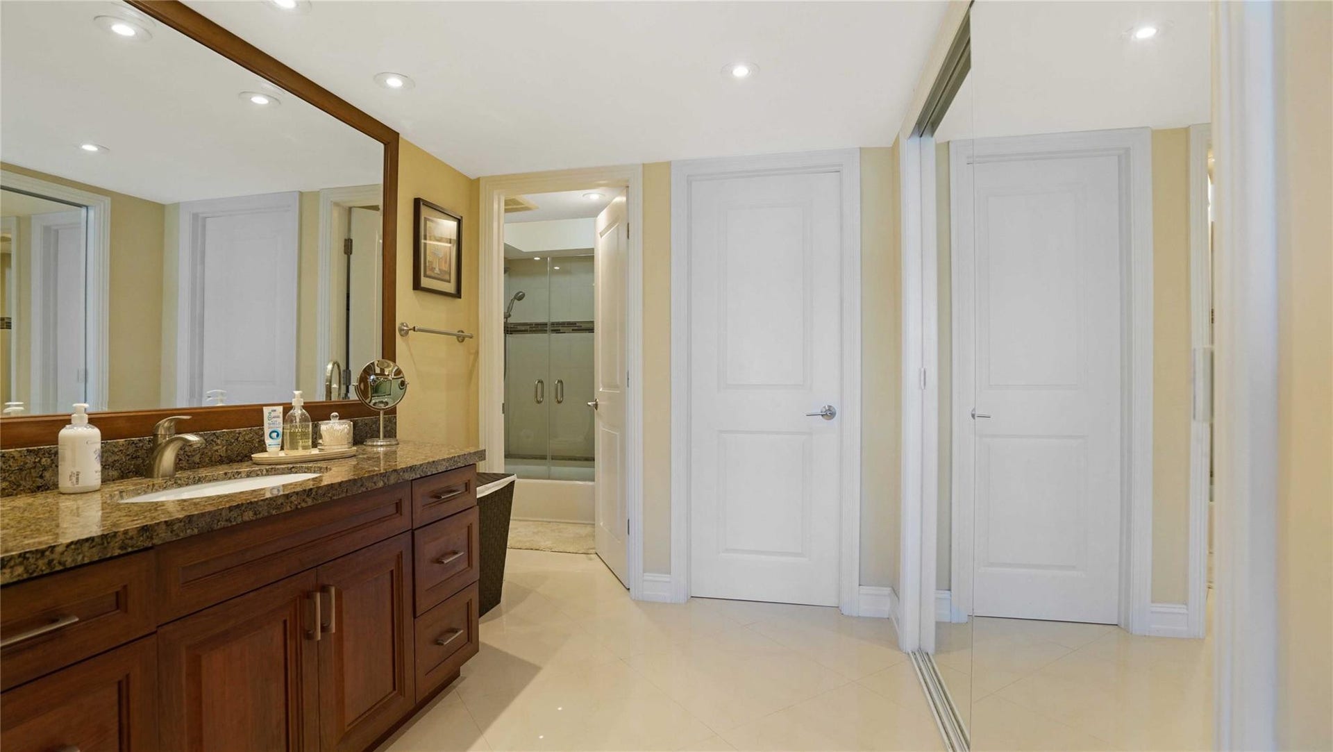 3750 Galt Ocean Drive, #1806, Fort Lauderdale, Fort Lauderdale, FL 33308 3750 Galt Ocean Drive, #1806, Fort Lauderdale, Fort Lauderdale, FL 33308
