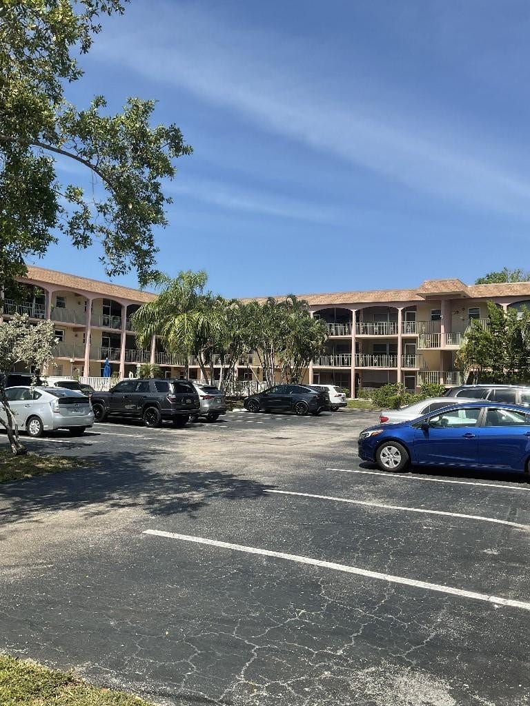 100 SE 6th Avenue, #206, Pompano Beach, FL 33060 Photo 1