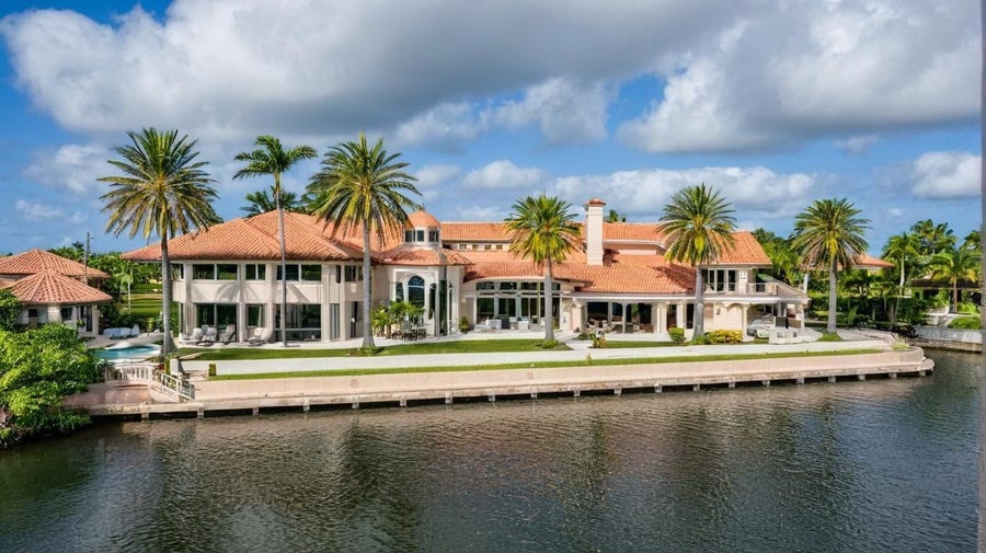 Property photo for 3100 NE 46th Street, Lighthouse Point, FL