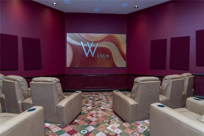 2633 NE 14th Avenue, #400, Wilton Manors, FL 33334 Media room