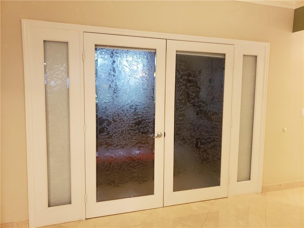 3200 N Ocean Bl, #407, Fort Lauderdale, Fort Lauderdale, FL 33308 Glass doors to third sleeping area