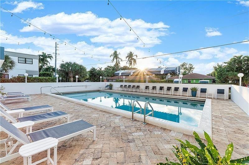 2200 NE 33rd Avenue, #17C, Fort Lauderdale, Fort Lauderdale, FL 33305