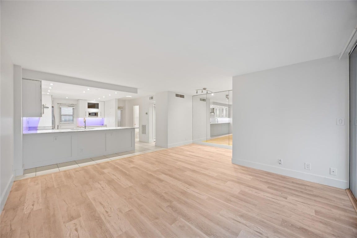 2200 NE 33rd Avenue, #17C, Fort Lauderdale, Fort Lauderdale, FL 33305
