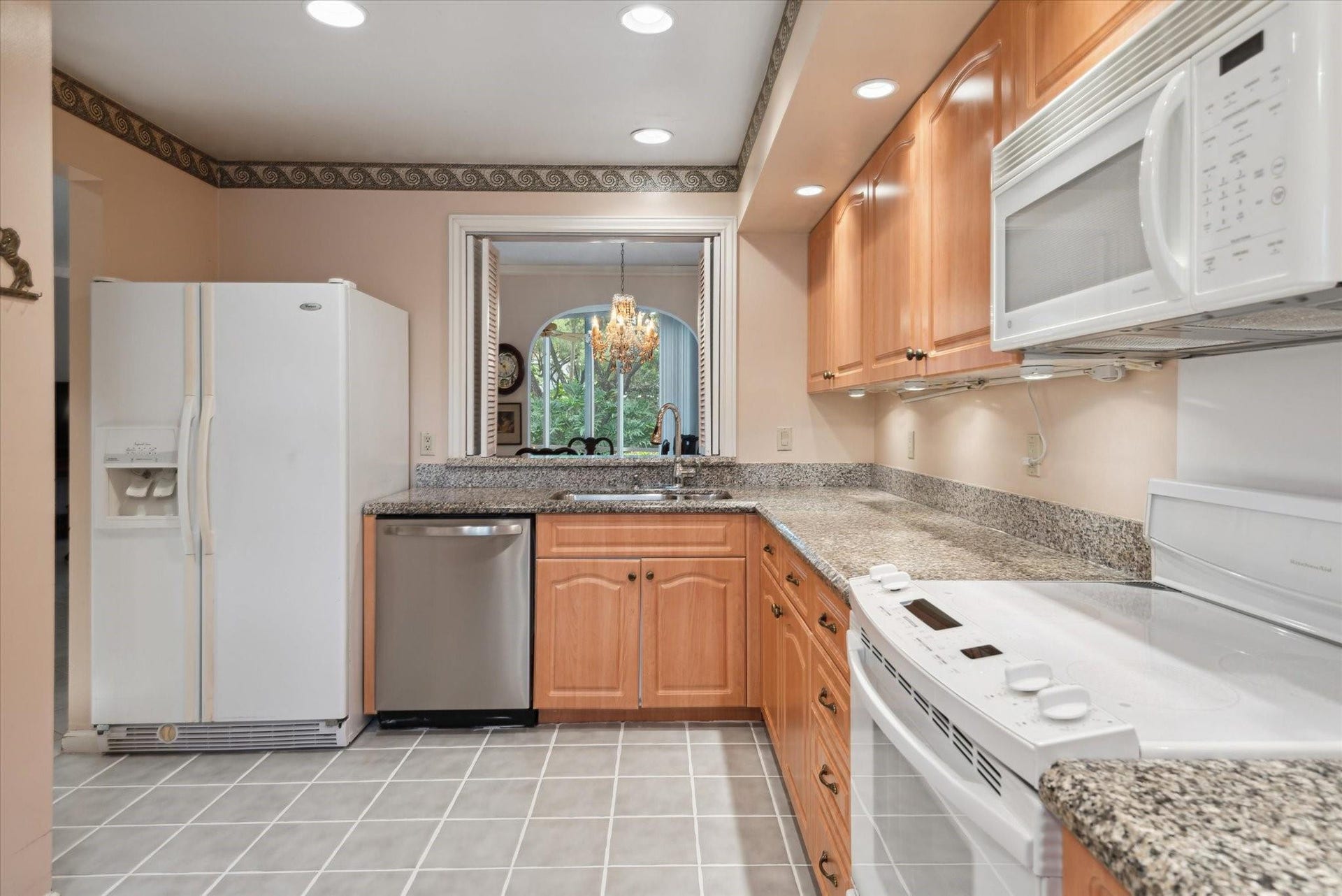4130 W Palm Aire Drive, #301A, Pompano Beach, FL 33069