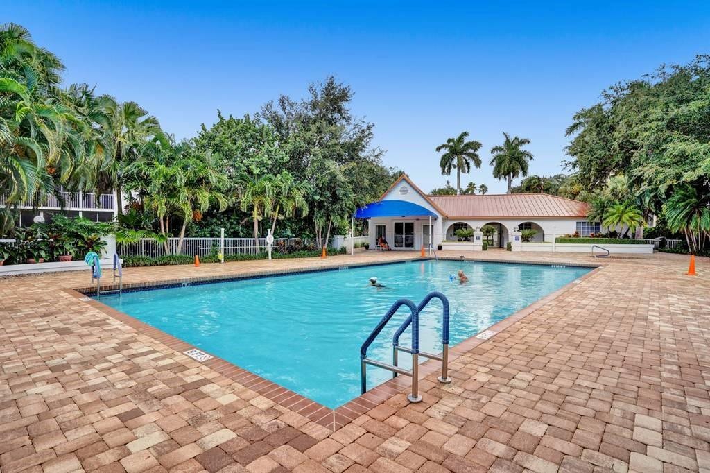 4130 W Palm Aire Drive, #301A, Pompano Beach, FL 33069