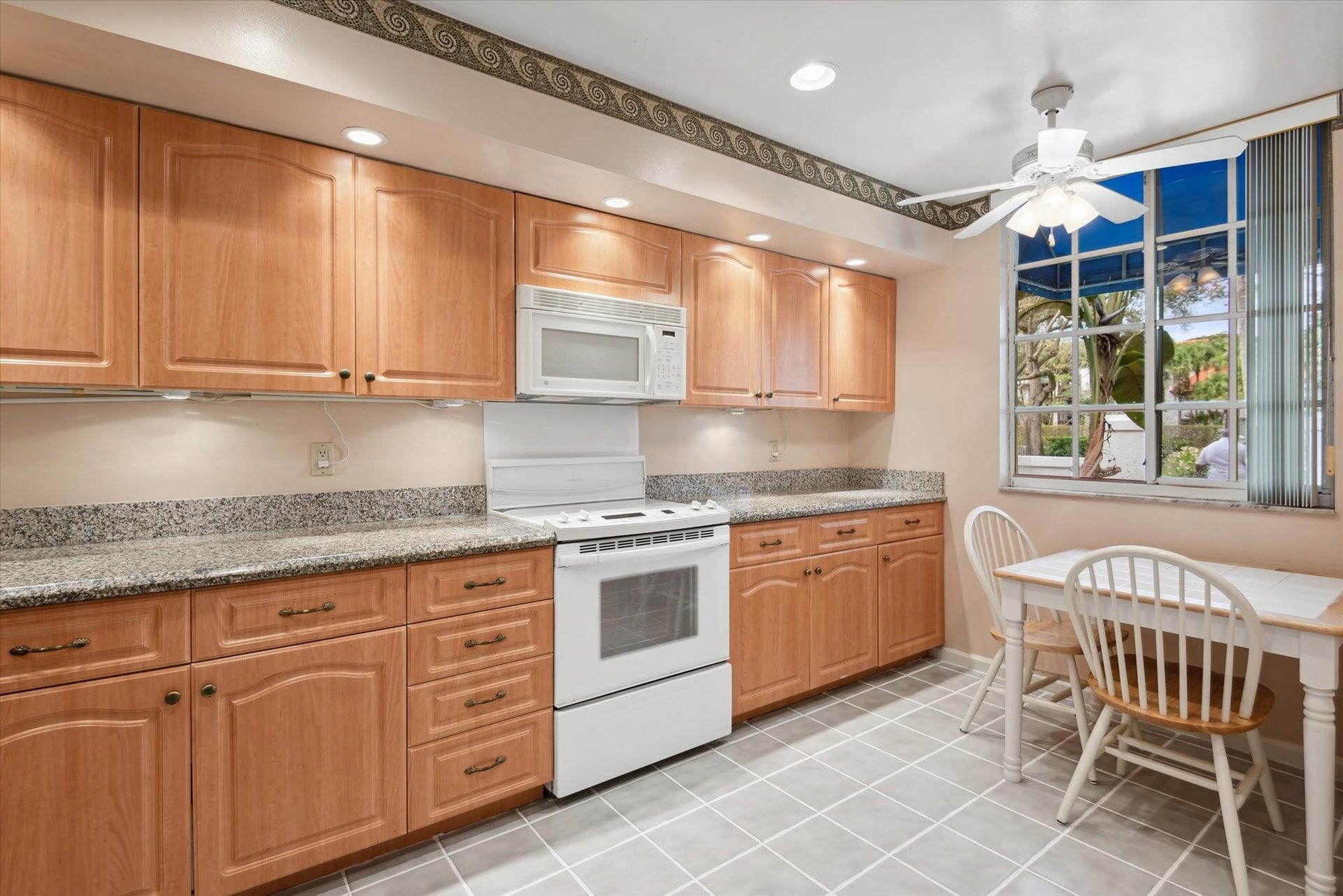 4130 W Palm Aire Drive, #301A, Pompano Beach, FL 33069