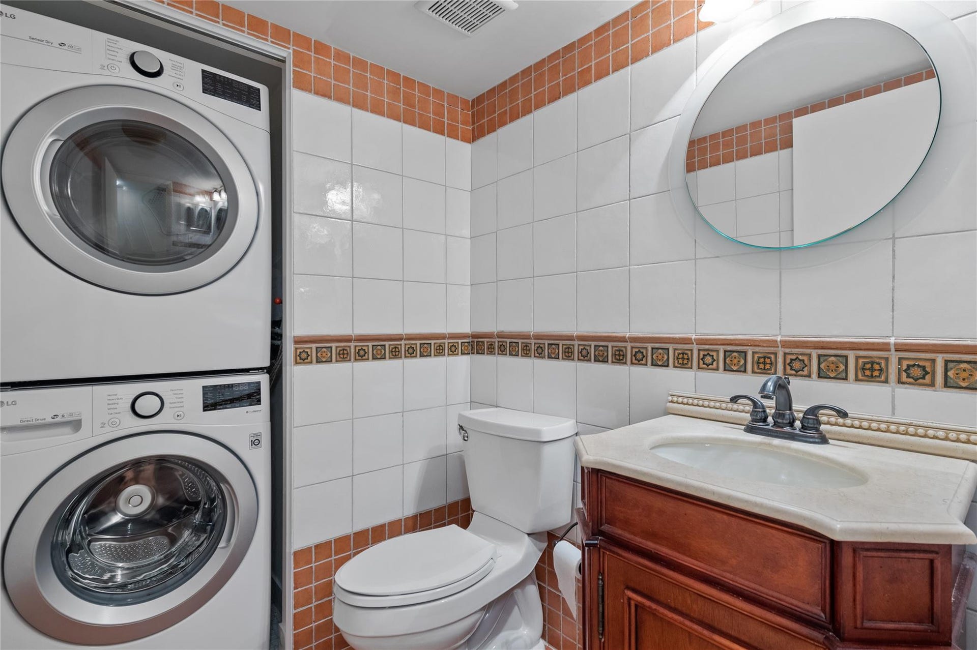 Half bath with washer / dryer