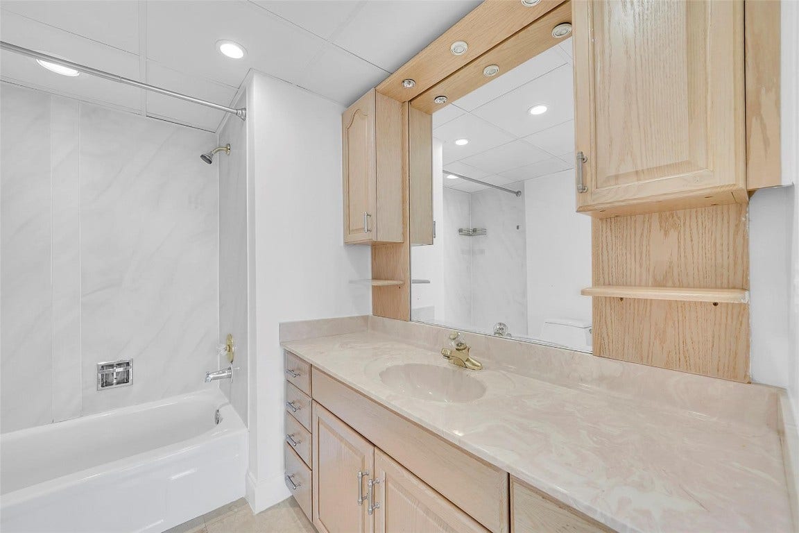 2841 N Ocean Boulevard, #1603, Fort Lauderdale, Fort Lauderdale, FL 33308 2841 N Ocean Boulevard, #1603, Fort Lauderdale, Fort Lauderdale, FL 33308