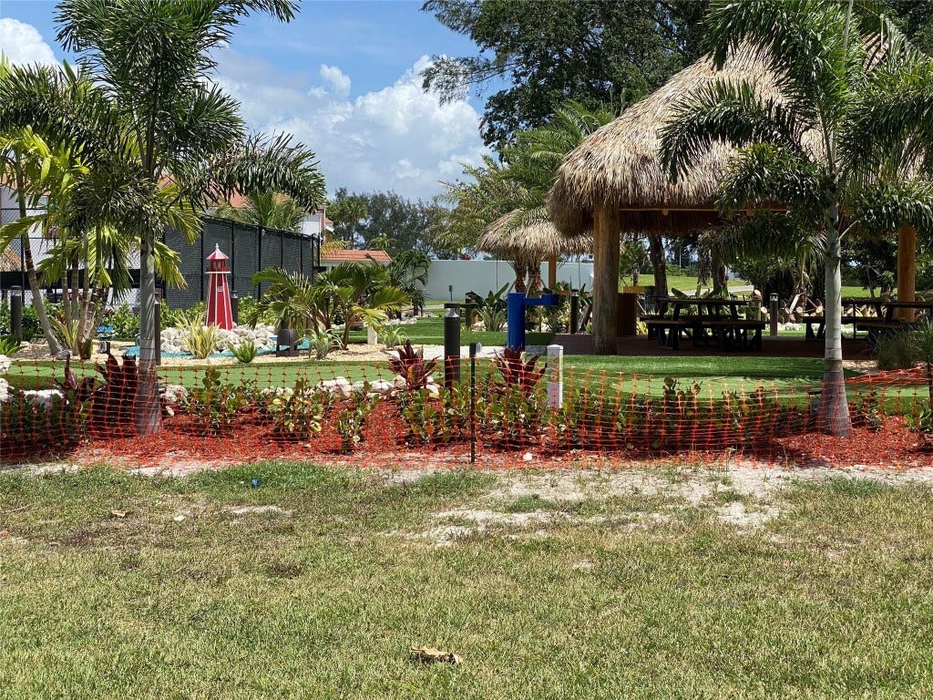 2025 Berkshire B, #2025, Deerfield Beach, FL 33442 2025 Berkshire B, #2025, Deerfield Beach, FL 33442