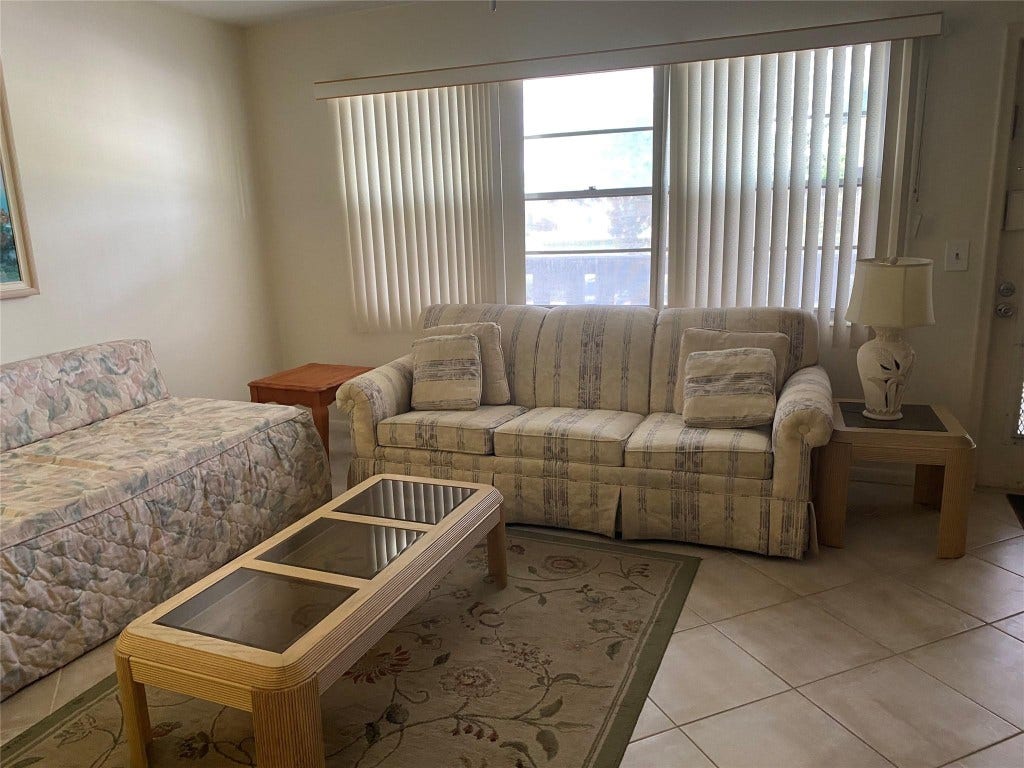 2025 Berkshire B, #2025, Deerfield Beach, FL 33442 2025 Berkshire B, #2025, Deerfield Beach, FL 33442