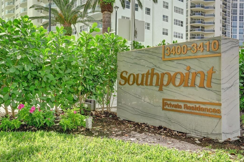 Southpoint is located on the iconic and popular Galt Ocean Drive, aka the Galt Mile.