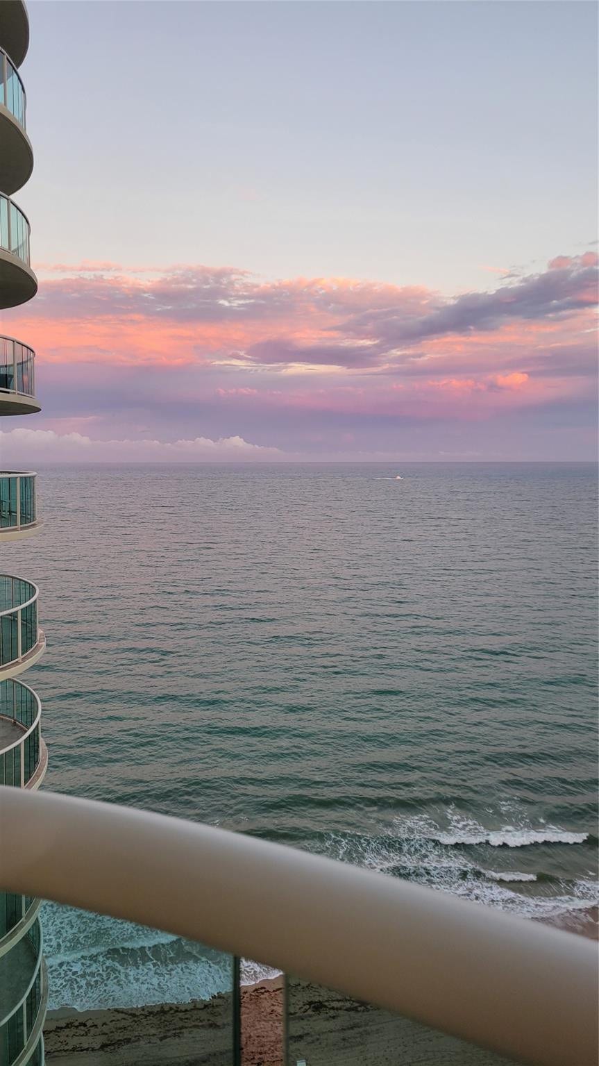 Bonus when facing south east: sunrises every morning.