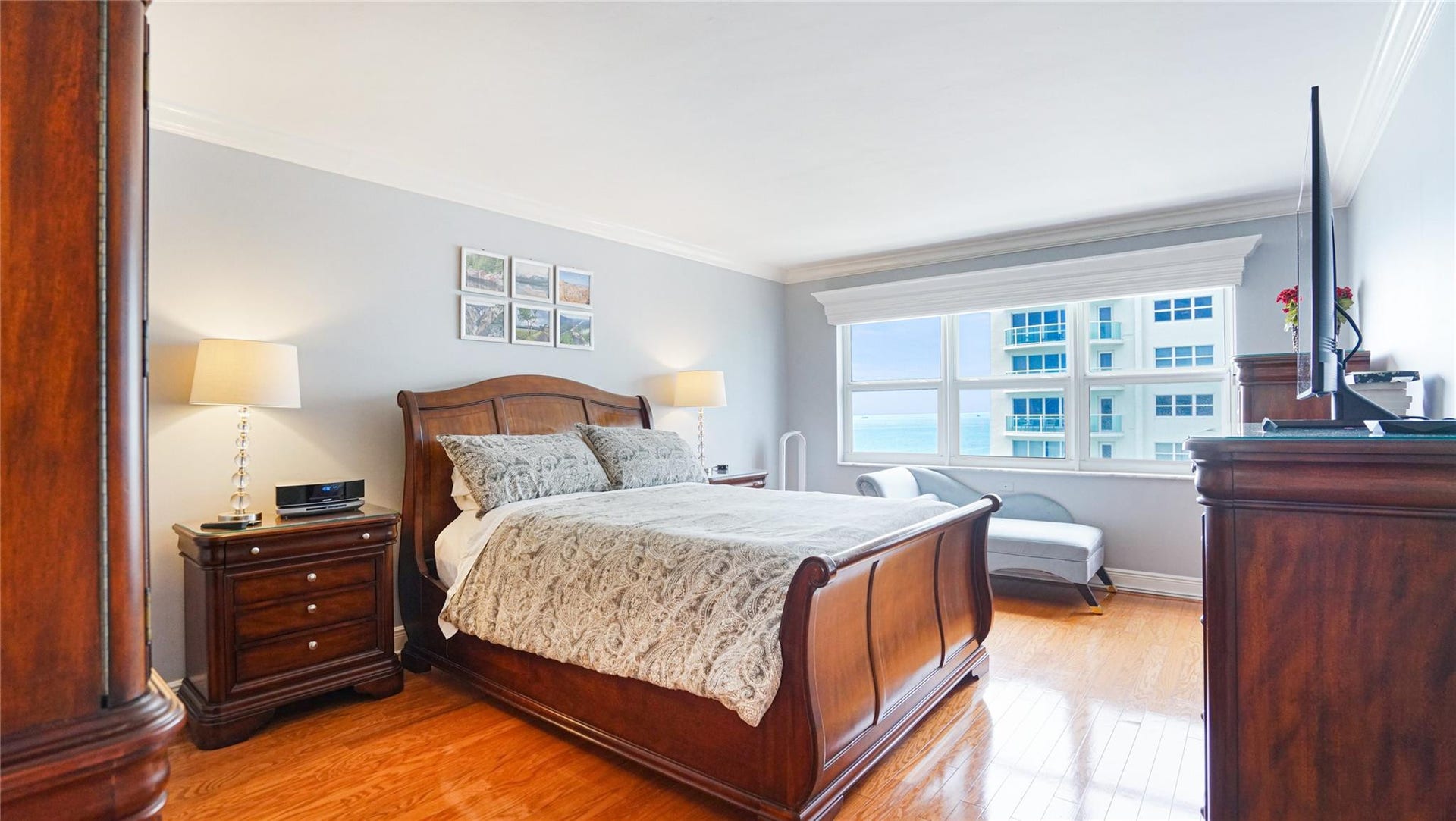 Southpoint is known for its spacious primary bedrooms.