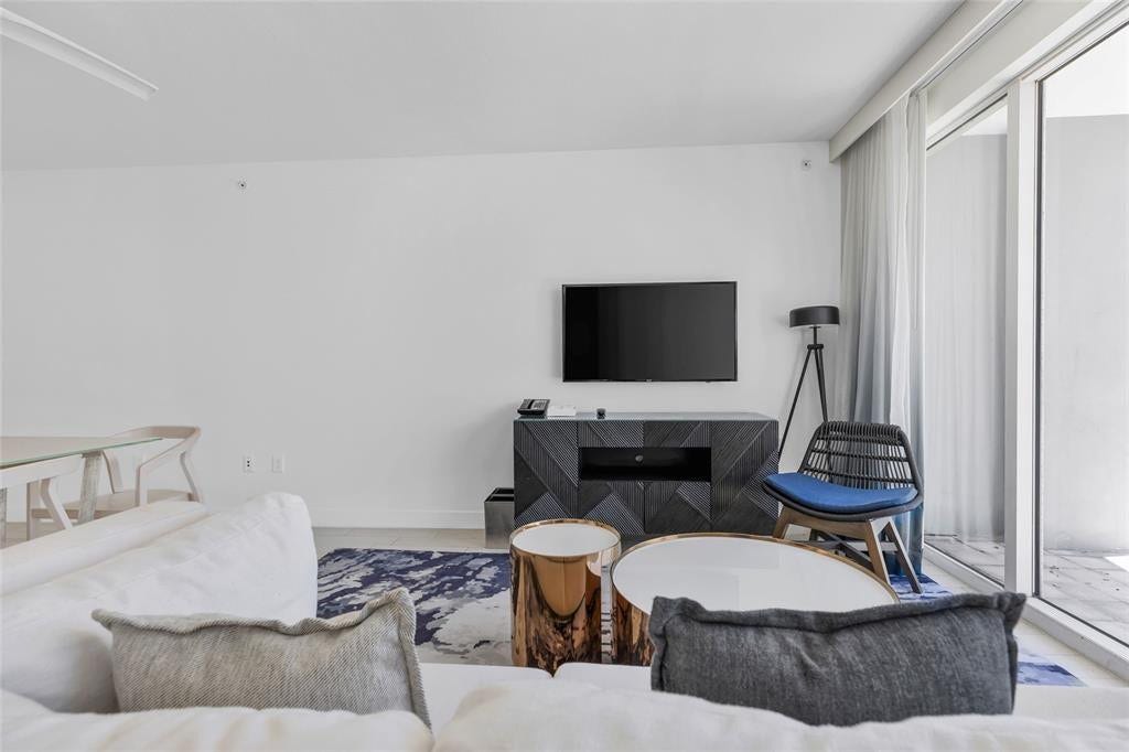 3101 Bayshore Drive, #501, Fort Lauderdale, FL 33304 Photo 4