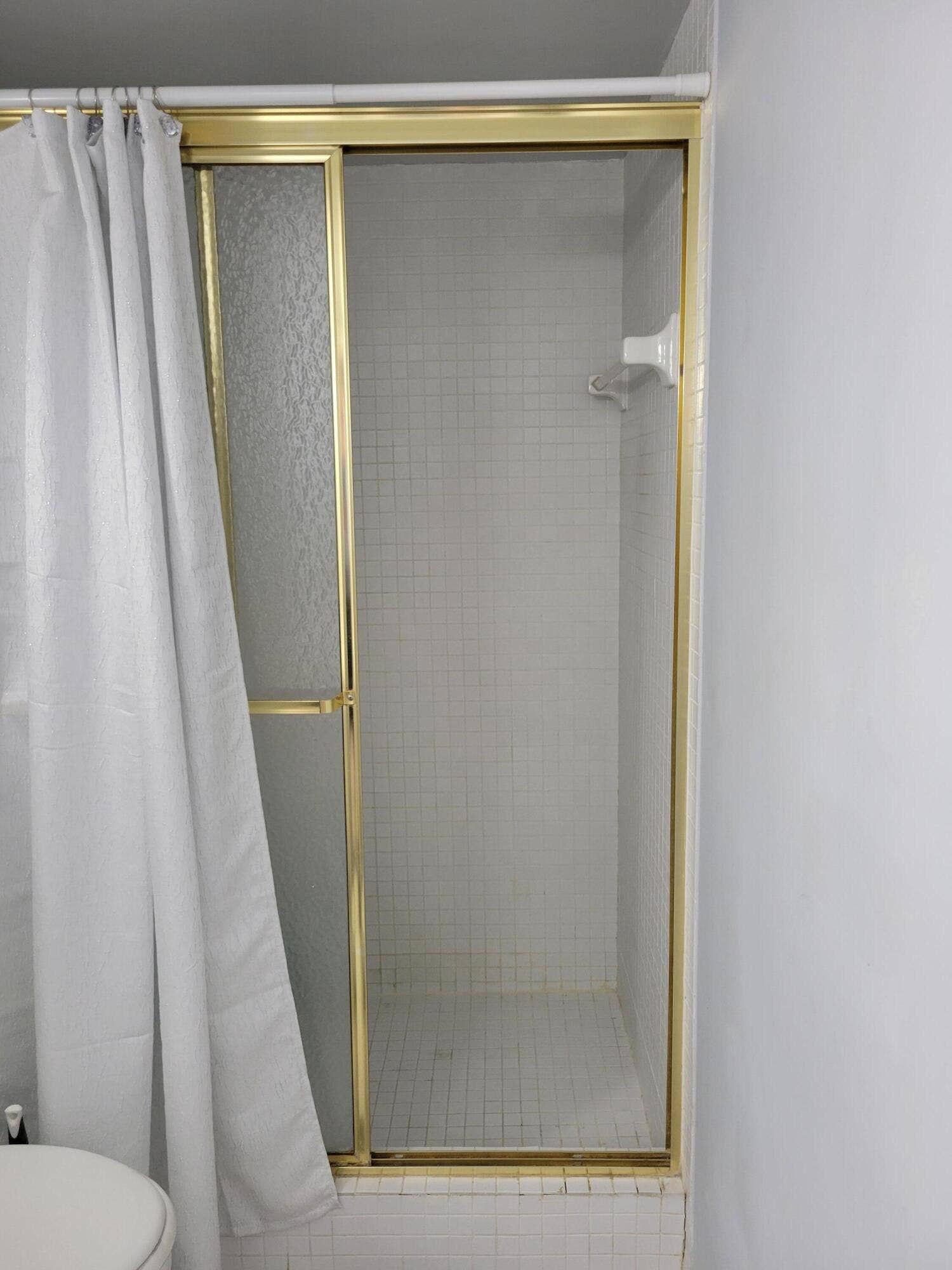 Bathroom 2 Shower