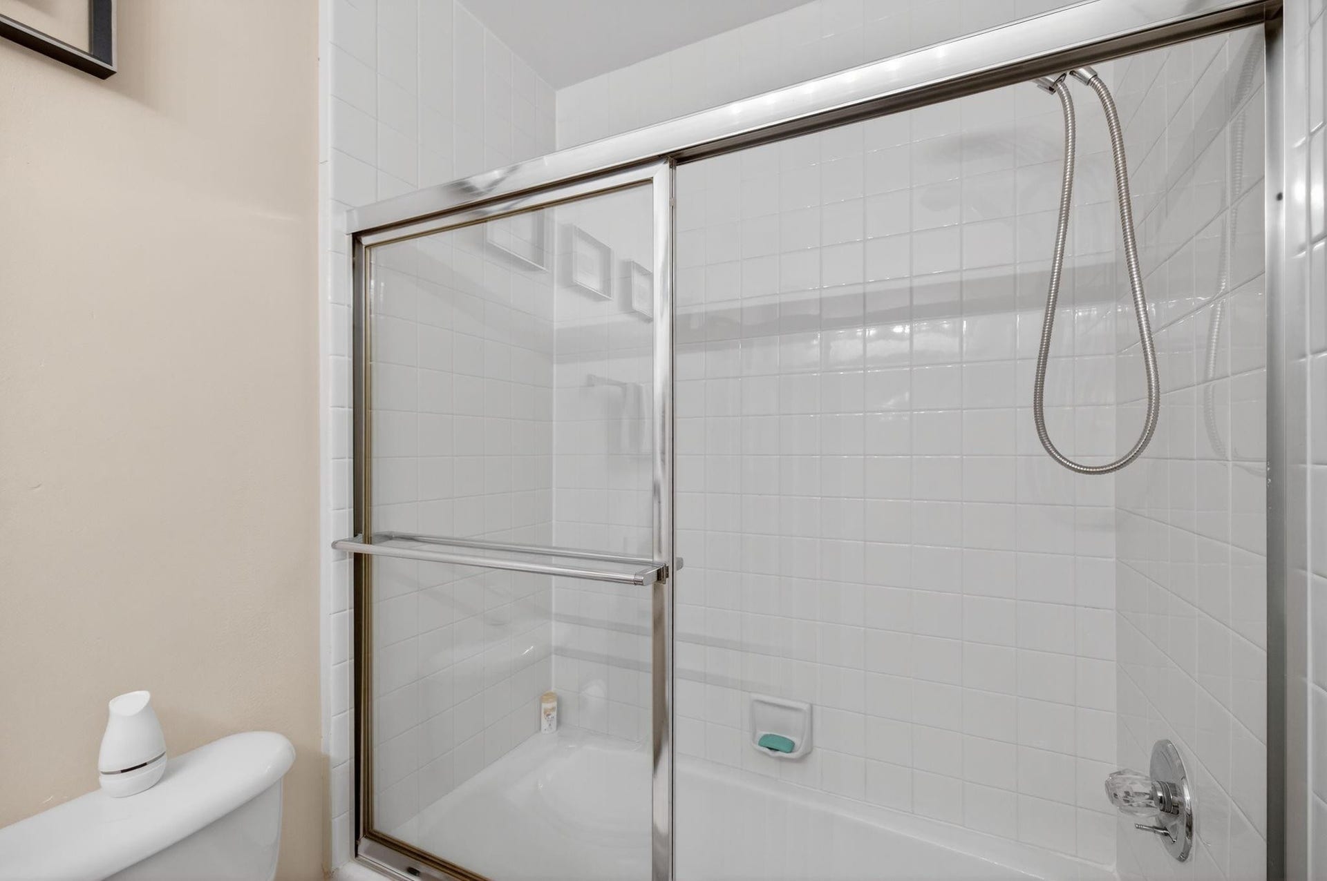 2121 S Ocean Boulevard, #506, Lauderdale By The Sea, FL 33062 2121 S Ocean Boulevard, #506, Lauderdale By The Sea, FL 33062