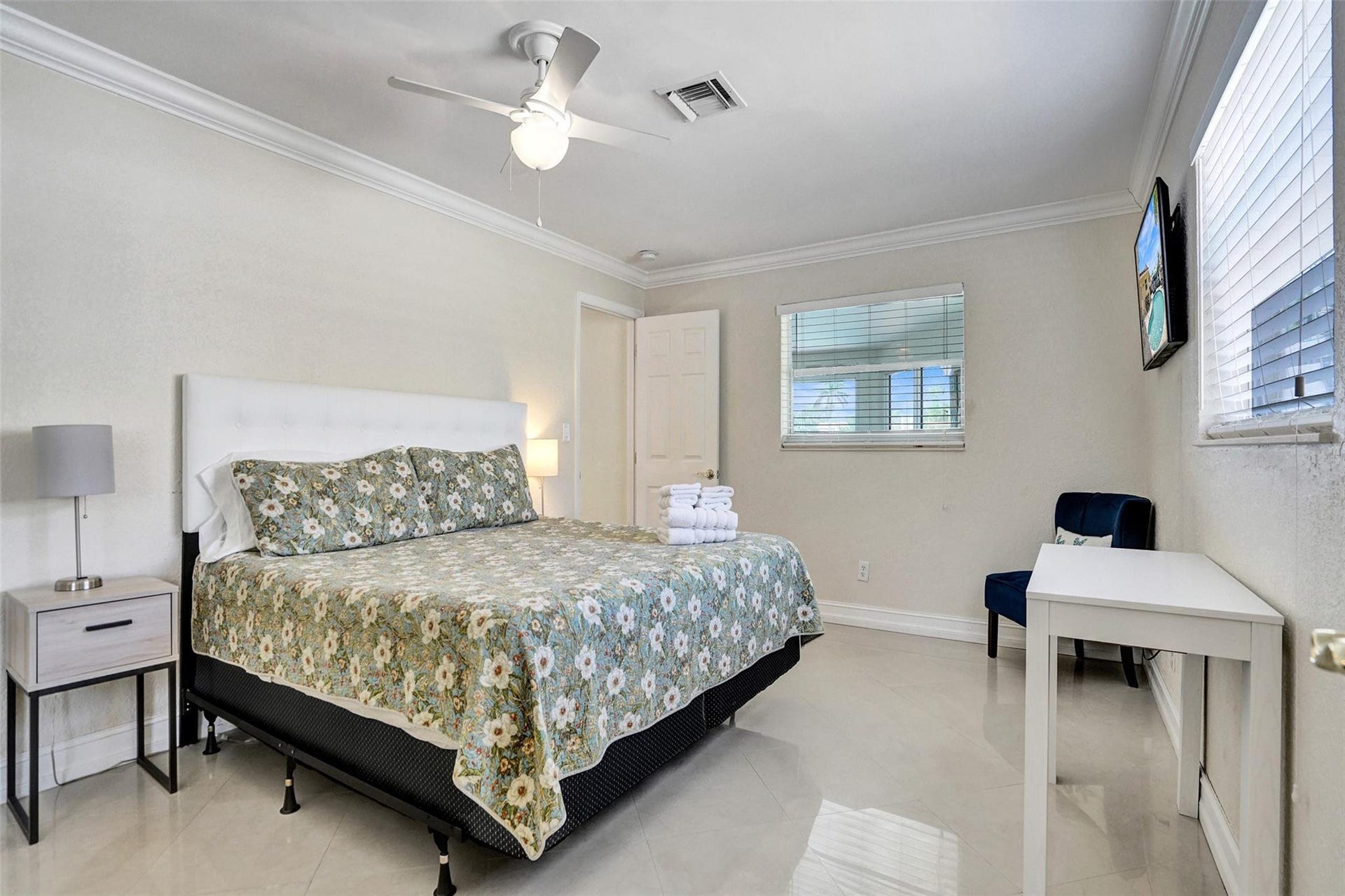 2051 Coral Reef Drive, Lauderdale-By-The-Sea, Lauderdale By The Sea, FL 33062