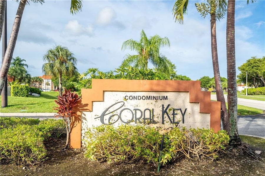 Property photo for 3350 Pinewalk Drive, #1424, Pompano Beach, FL