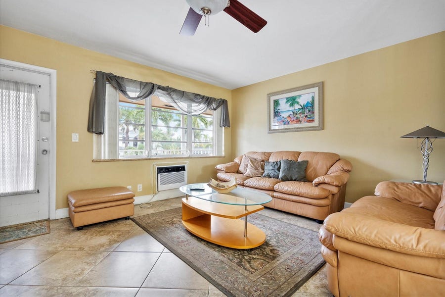 Property photo for 500 Layne Boulevard, #18, Hallandale Beach, FL