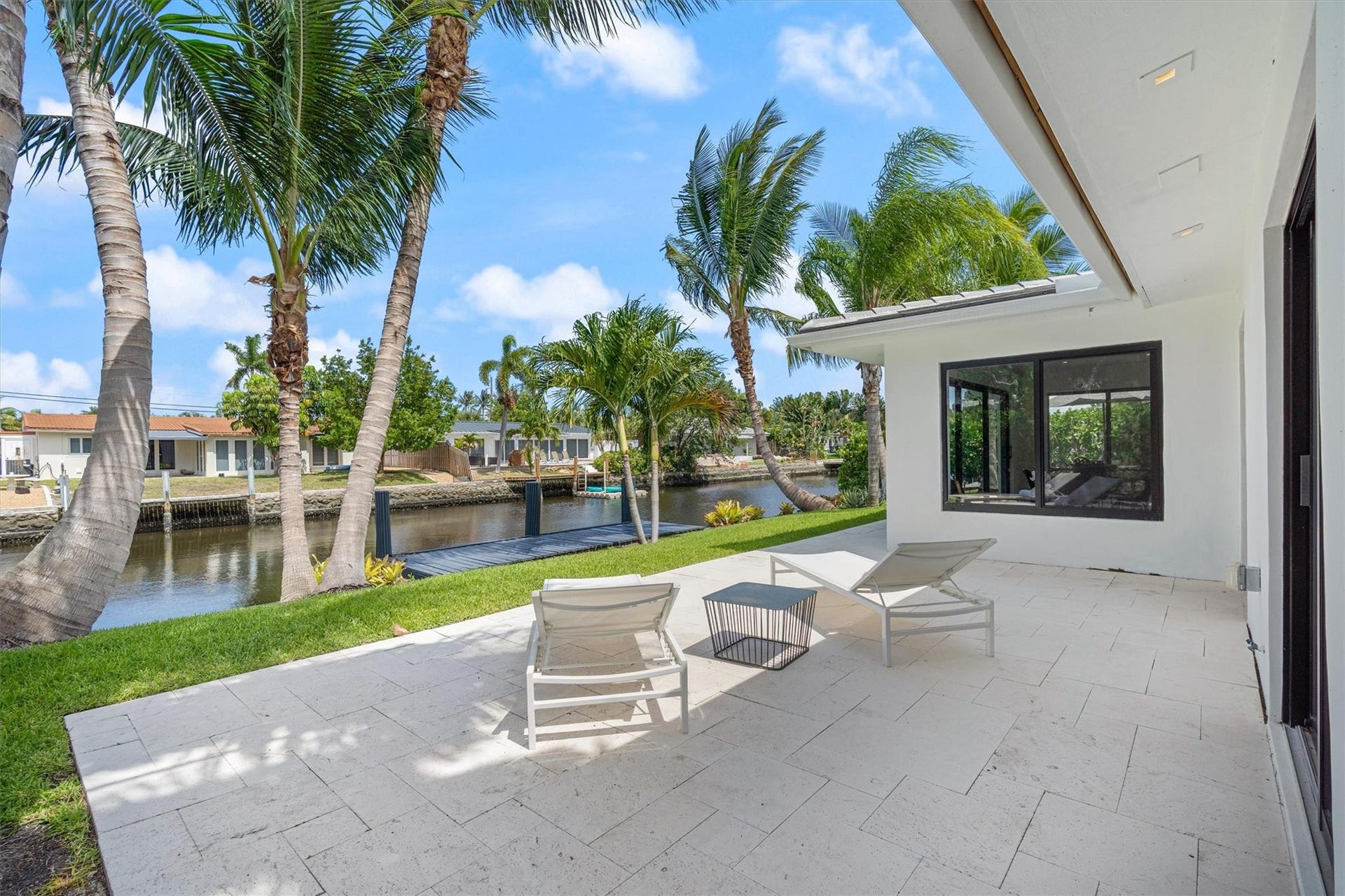 2500 NE 17th Terrace, Wilton Manors, FL 33305 Photo 32