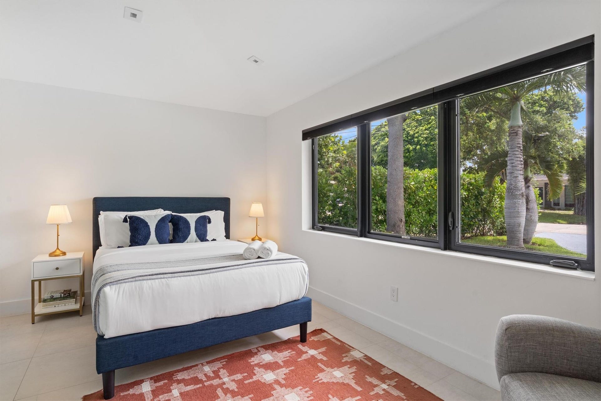 2500 NE 17th Terrace, Wilton Manors, FL 33305 Photo 9