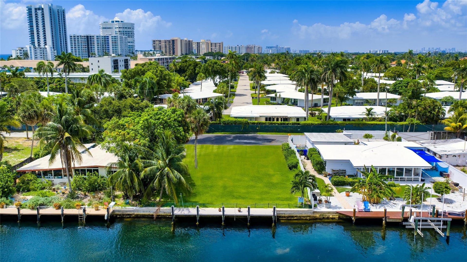 7 Sunset Lane, Lauderdale By The Sea, FL 33062 7 Sunset Lane, Lauderdale By The Sea, FL 33062