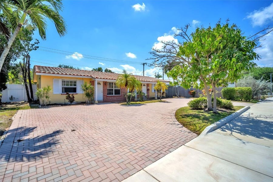 Property photo for 1910 NE 56th Street, Fort Lauderdale, FL