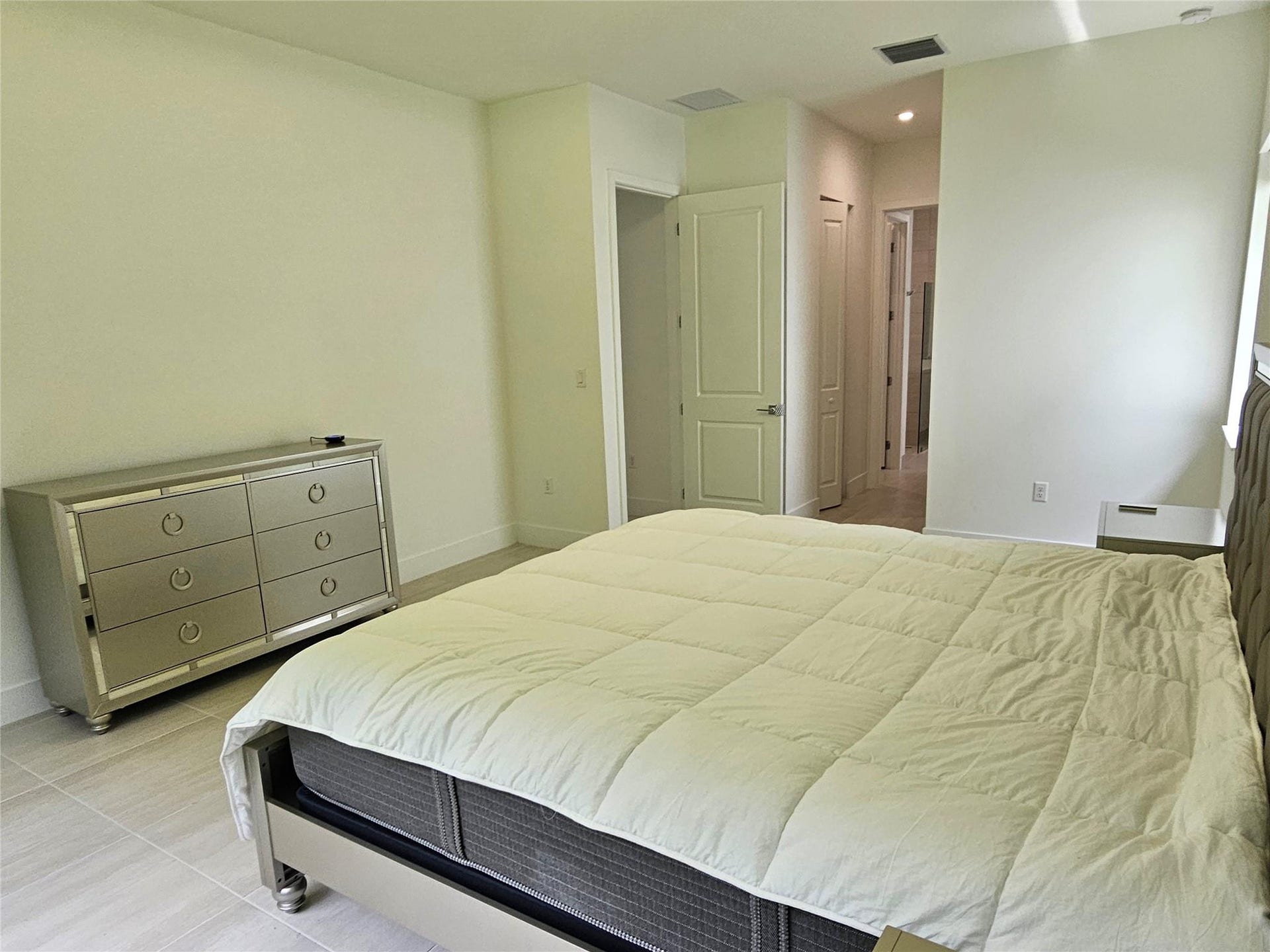 10396 SW 57th Court, Cooper City, Cooper City, FL 33328 Primary Suite pic 2