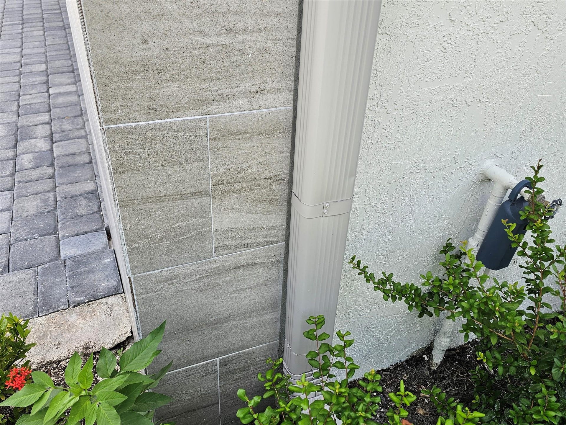 10396 SW 57th Court, Cooper City, Cooper City, FL 33328 Supra box on hose bib by garage