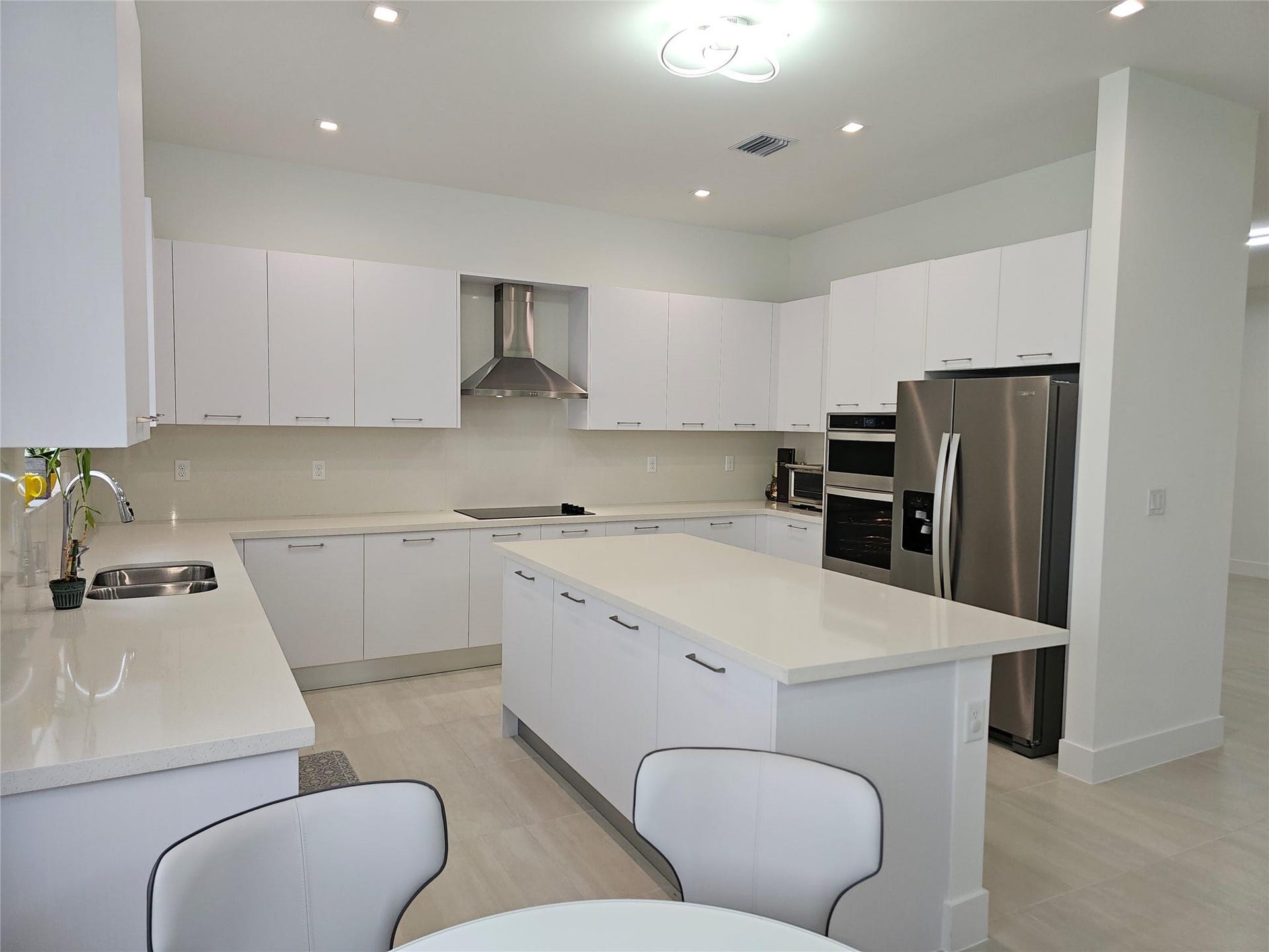 10396 SW 57th Court, Cooper City, Cooper City, FL 33328 Kitchen lots of cabinets