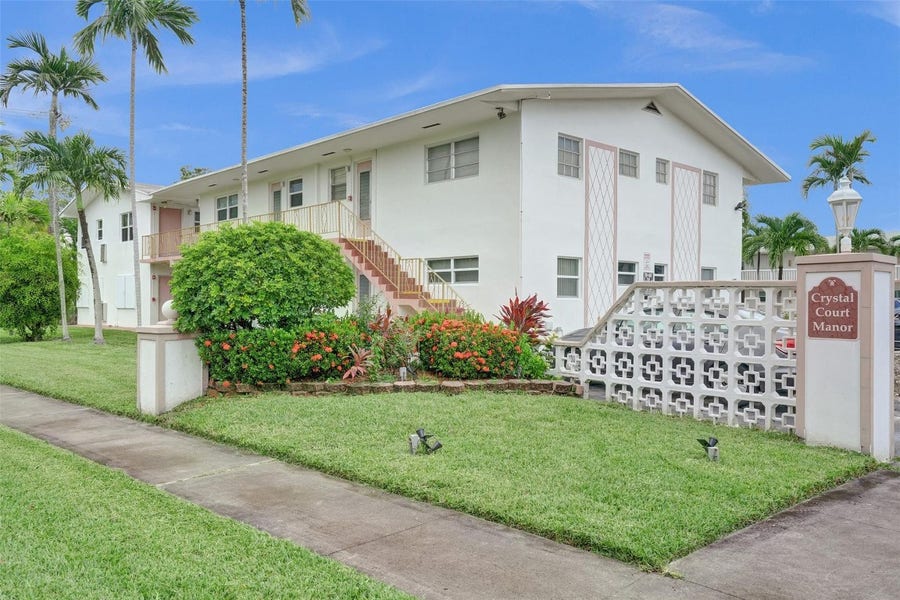 Property photo for 1300 N 12th Court, #4b, Hollywood, FL