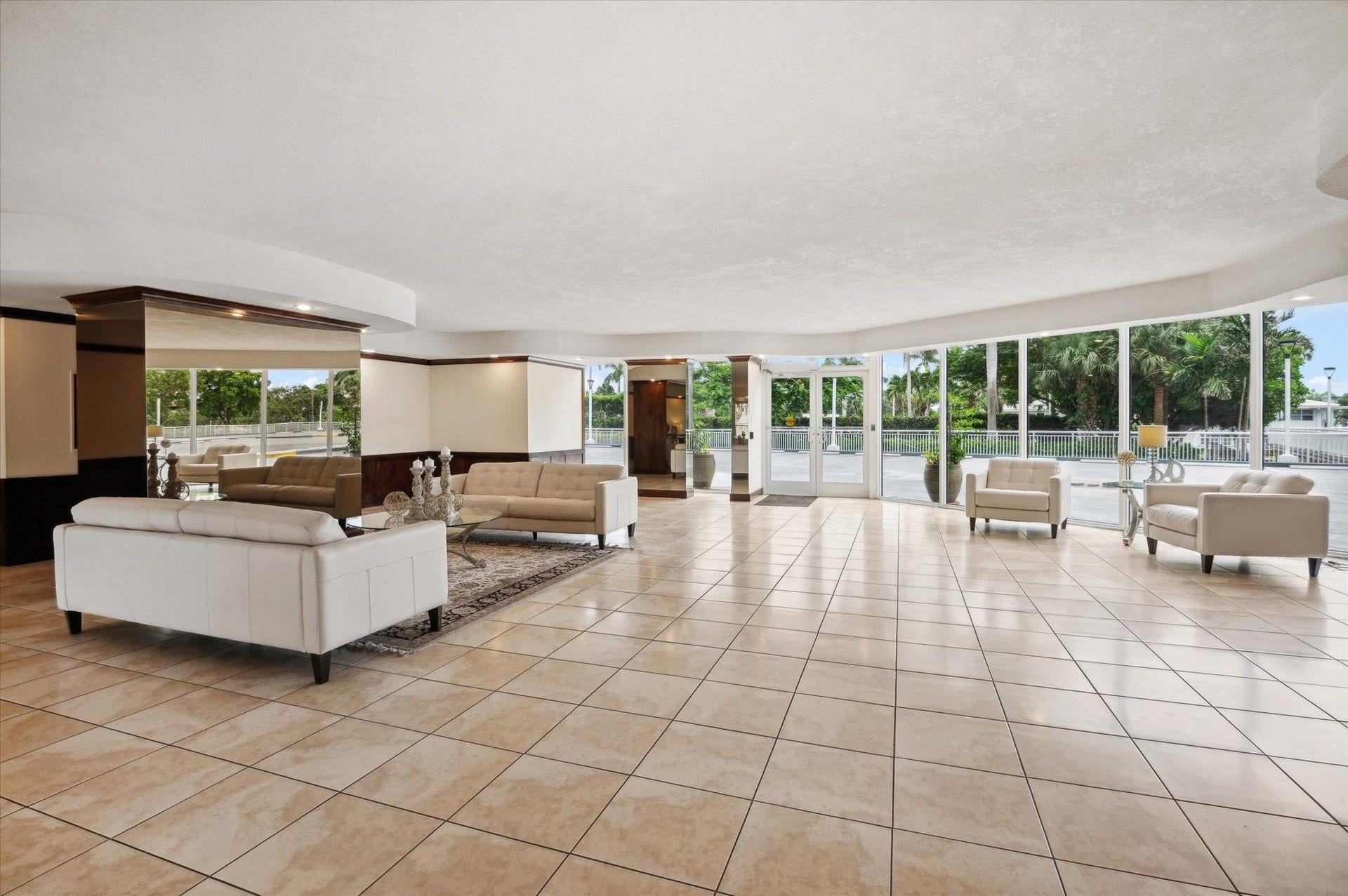 2841 N Ocean Boulevard, #301, Fort Lauderdale, Fort Lauderdale, FL 33308 Photo 22